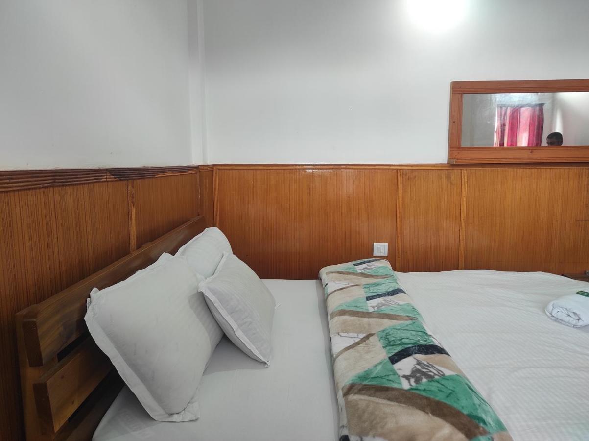 Hotel Tawang Regency المظهر الخارجي الصورة