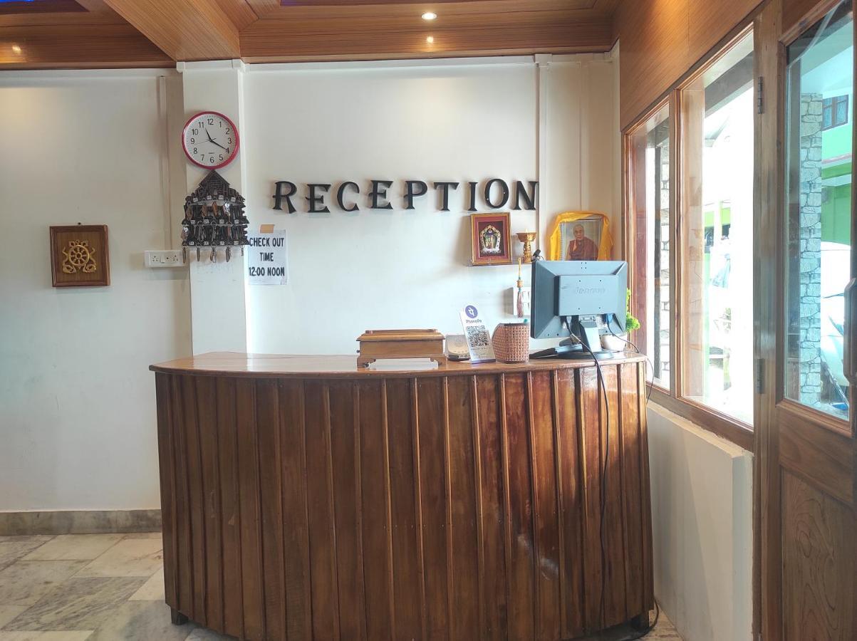 Hotel Tawang Regency المظهر الخارجي الصورة