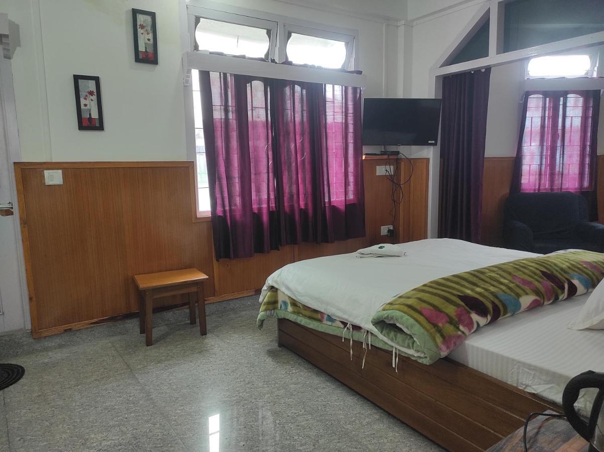 Hotel Tawang Regency المظهر الخارجي الصورة
