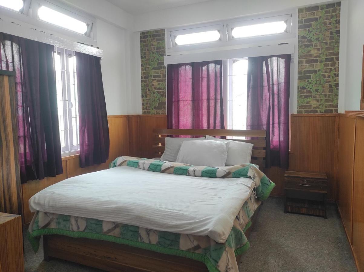 Hotel Tawang Regency المظهر الخارجي الصورة
