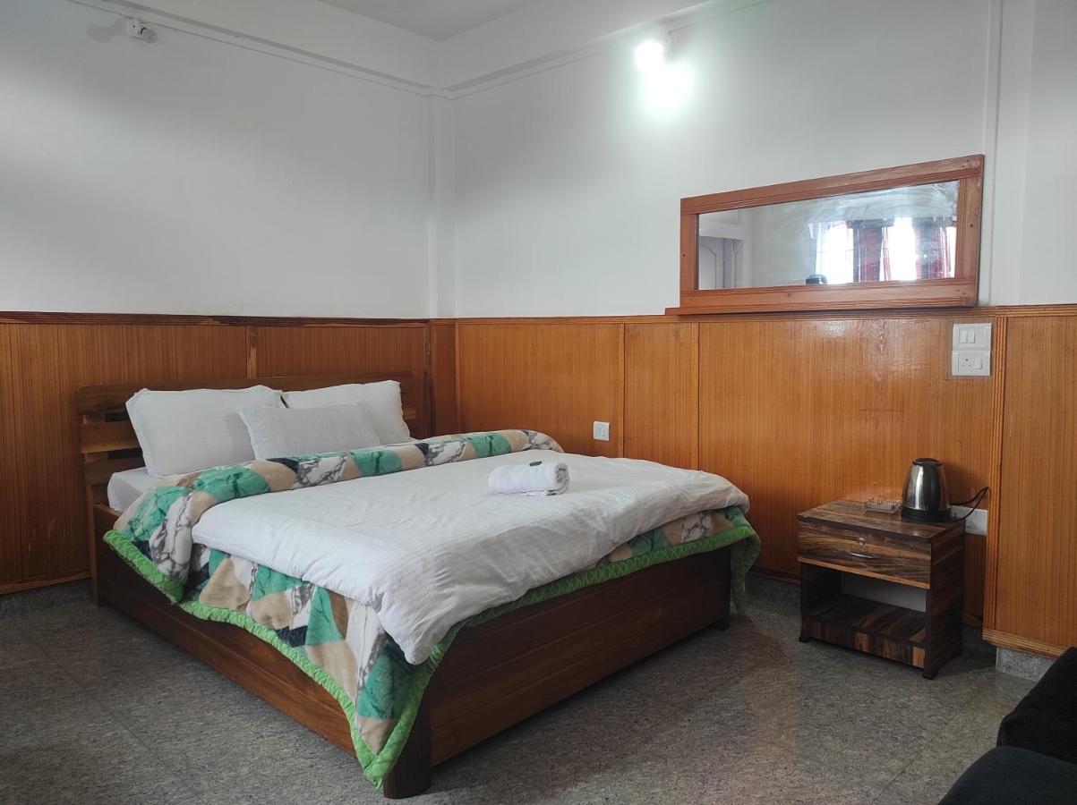 Hotel Tawang Regency المظهر الخارجي الصورة