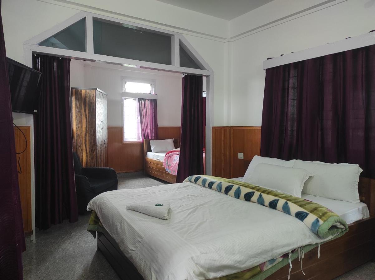 Hotel Tawang Regency المظهر الخارجي الصورة