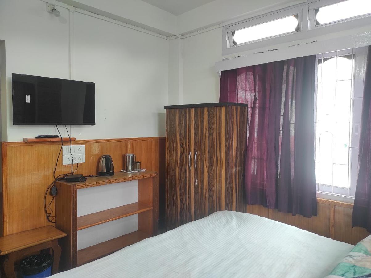 Hotel Tawang Regency المظهر الخارجي الصورة