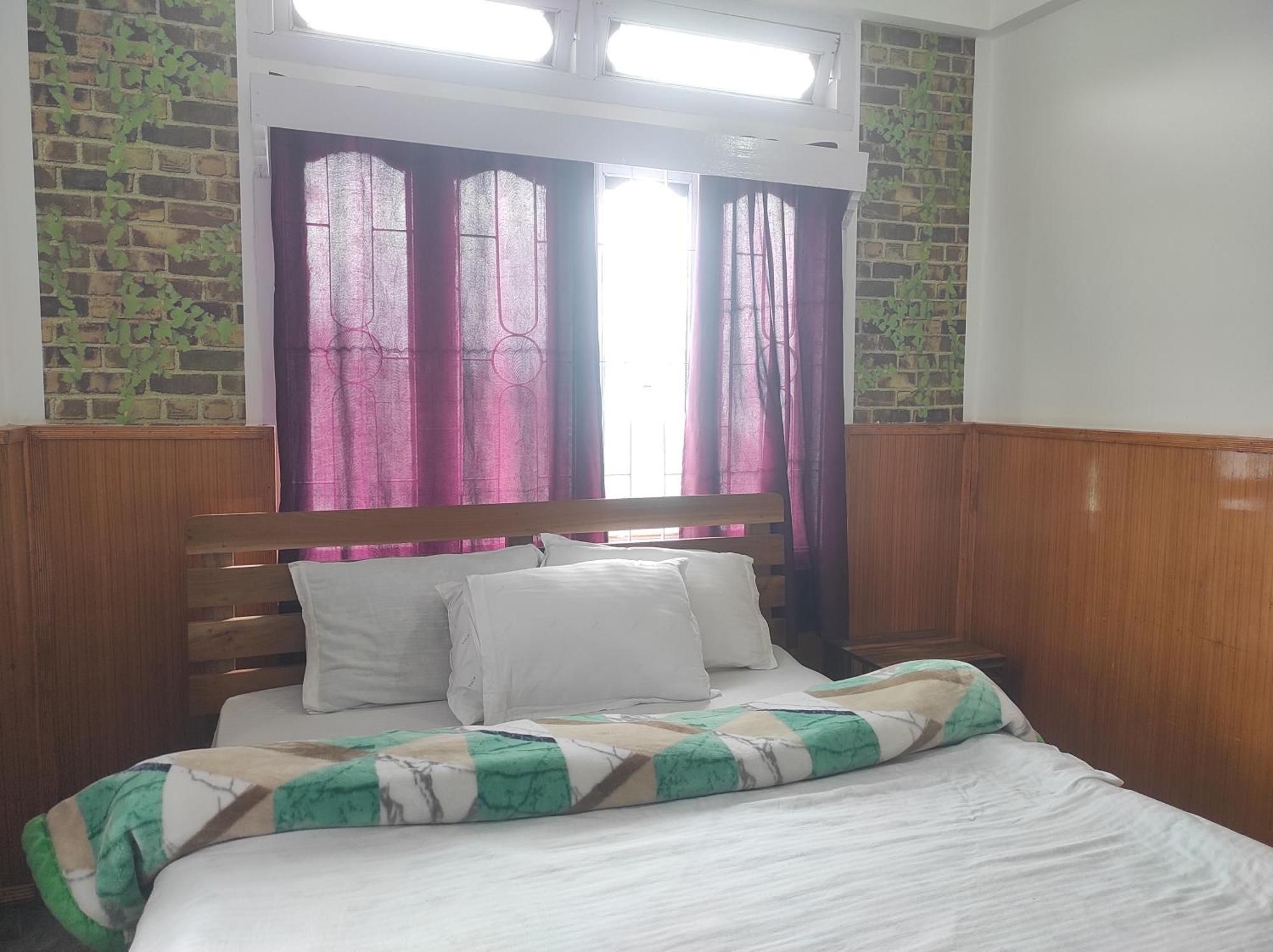 Hotel Tawang Regency المظهر الخارجي الصورة