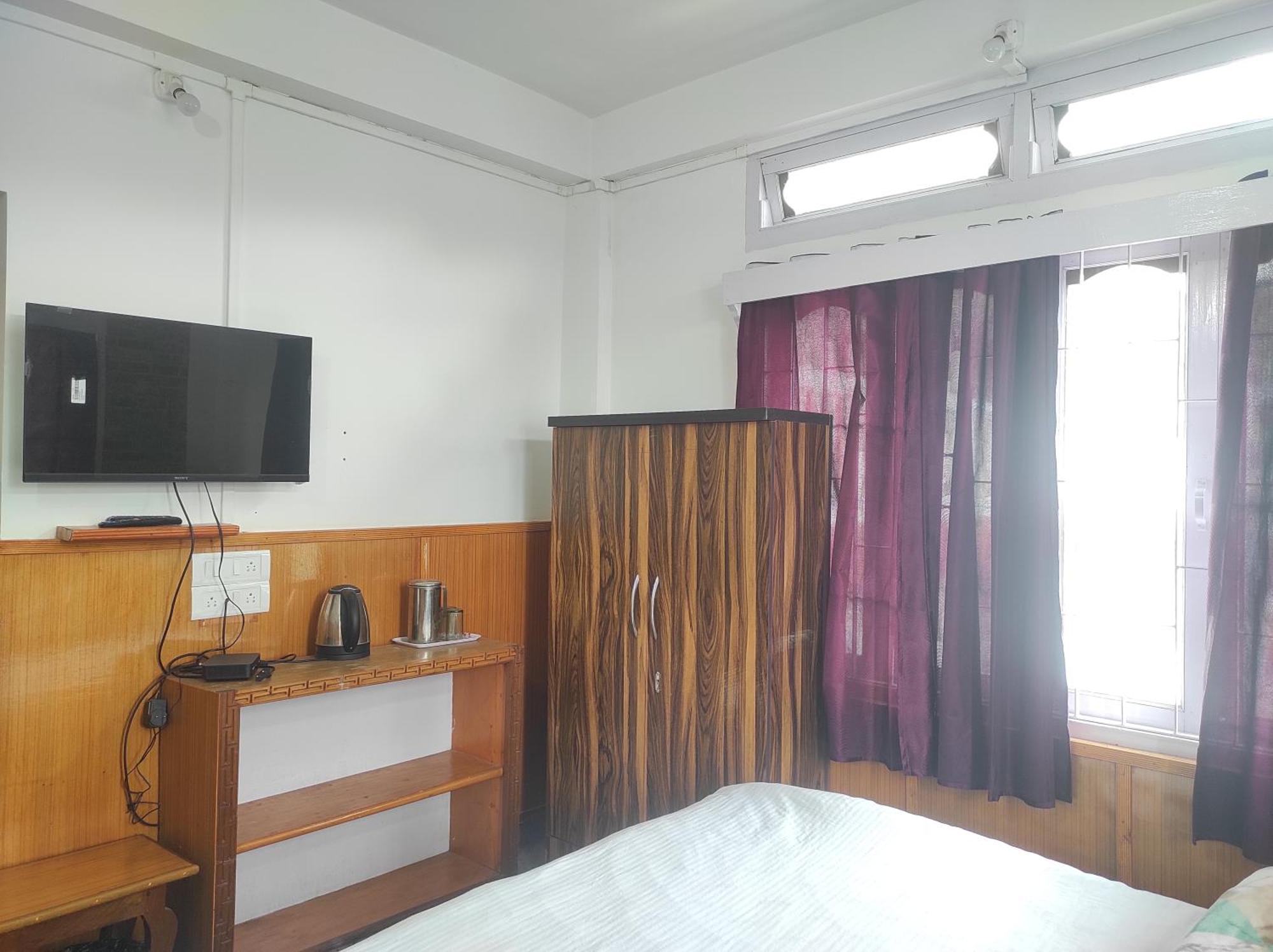 Hotel Tawang Regency المظهر الخارجي الصورة